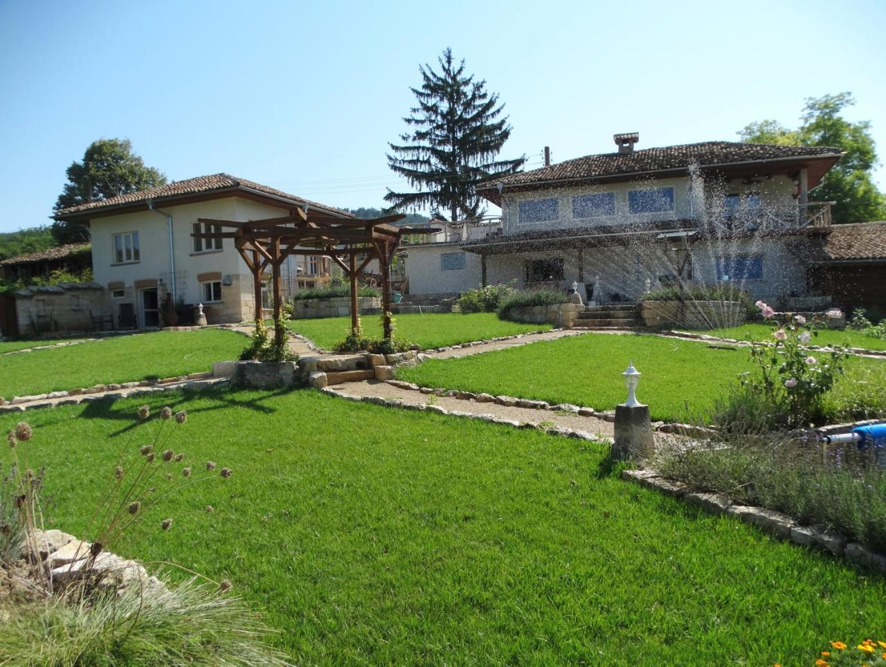 Guest House Biekorf Kostandenets 외부 사진